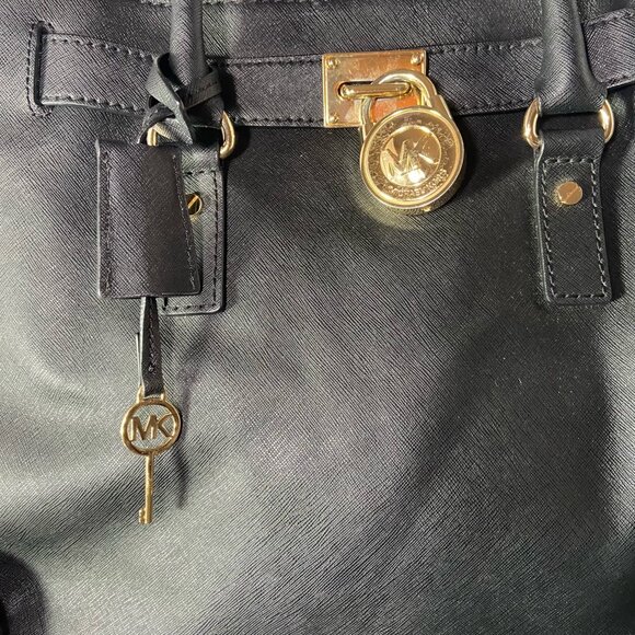 Michael Kors Hamilton Large EW Satchel Black Saffiano Leather Gold Lock - Picture 3 of 10